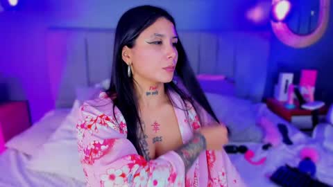 nathalia stone  online show from June 5, 6:52 am