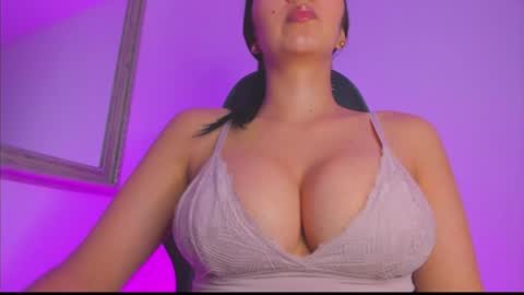 Nathyy online show from May 17, 6:29 pm