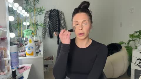 NATTY FIERROS online show from April 9, 7:08 pm