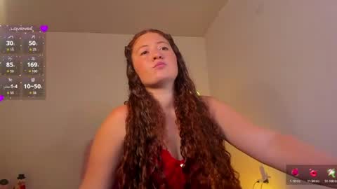 natural_ginger5 online show from July 6, 8:55 pm