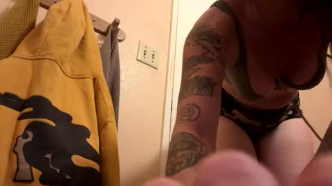 naturebabe666 online show from March 6, 6:30 am