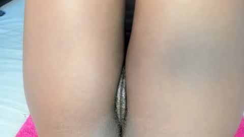 naughtybutterfly6 online show from May 23, 8:01 am