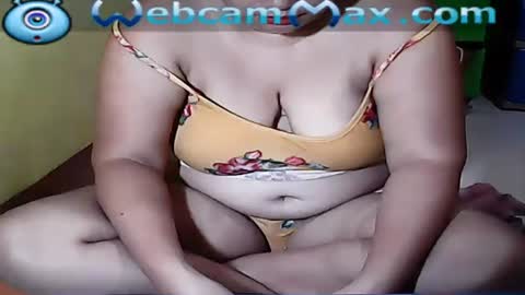 naughtypinay08 online show from September 12, 3:19 pm