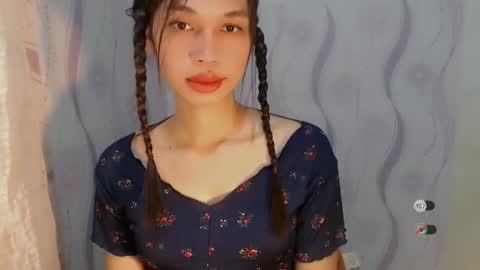 Celine online show from April 5, 1:04 am