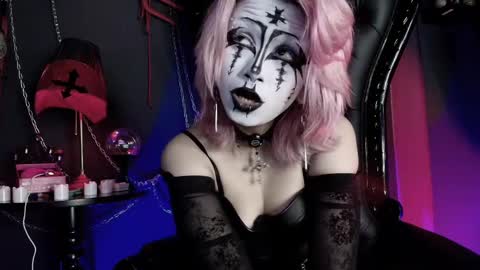 Navier  online show from March 28, 5:07 am