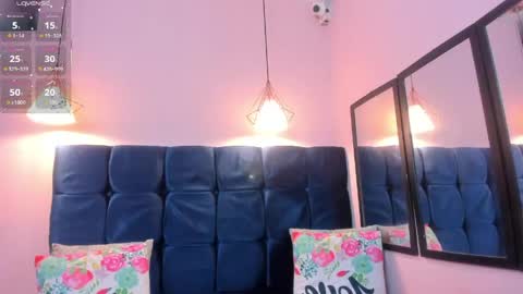 neferet_opal online show from April 18, 1:08 am