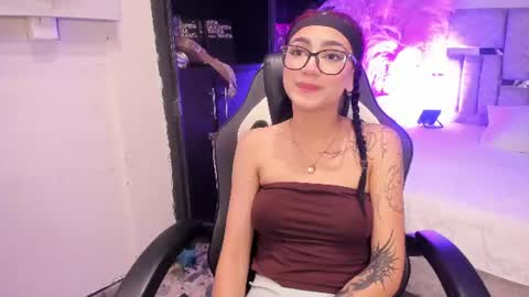 nezukoo_1 online show from June 11, 2:53 am