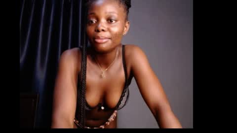 Niababy5 online show from April 5, 11:15 pm