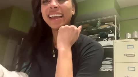 nicelikecandy online show from December 3, 6:03 am