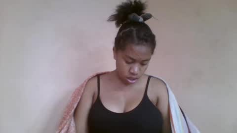 nicelly01 online show from June 23, 6:11 am