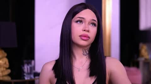 Nicky online show from April 11, 8:01 pm