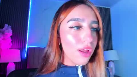 Nicole online show from June 12, 3:58 am