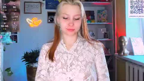 Nicole online show from July 17, 2:49 am