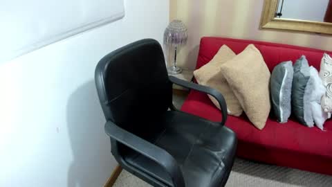 Nicolettcolin  online show from July 3, 5:52 pm