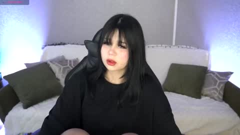 Aylin online show from April 16, 9:25 pm