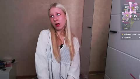  MY NAME IS AMILI WELCOME TO MY ROOM online show from April 24, 7:33 am