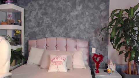 Niko Robin online show from March 5, 9:43 pm