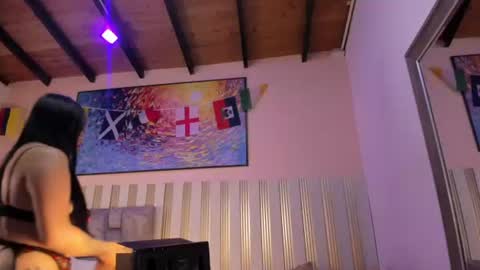 nina_glow_ online show from June 19, 11:24 am