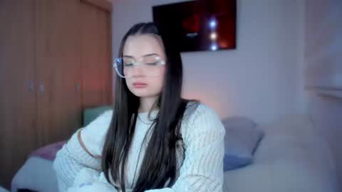 ninavolkov online show from July 2, 11:22 pm