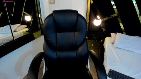 ninfomaria online show from January 21, 6:02 pm