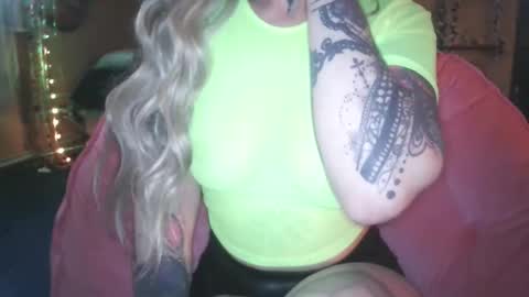 Leah online show from January 13, 3:05 pm