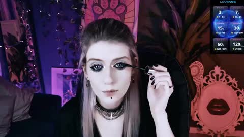 REAL name LiaDM are always open online show from April 29, 5:30 pm