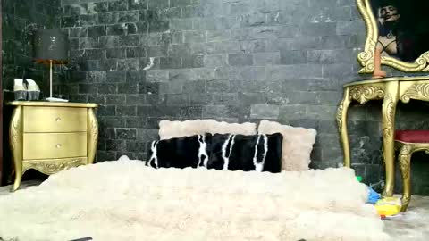 Nora online show from December 16, 5:57 am