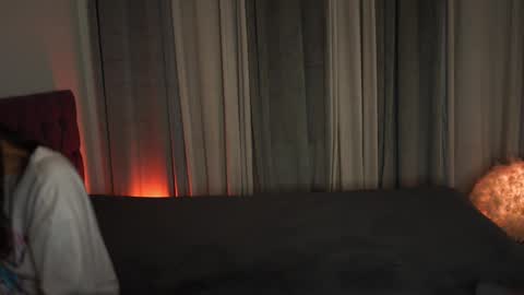 Tina online show from April 22, 7:22 pm