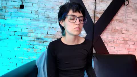 Nyx online show from February 21, 6:36 am