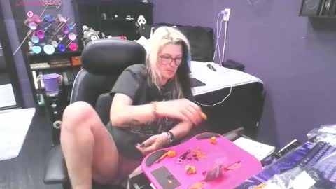 Oddy With A Body online show from March 6, 7:25 am