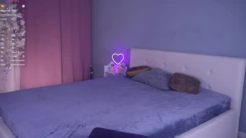 Alice online show from April 5, 7:57 pm