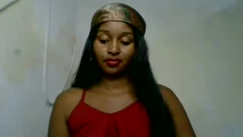 olinah610 online show from June 27, 11:44 am