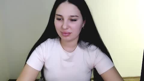 Olivia online show from March 20, 9:30 pm