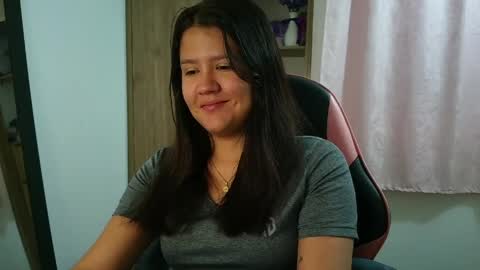 Olivia online show from April 9, 12:10 pm