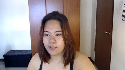 olivia hollywood online show from January 20, 3:15 am