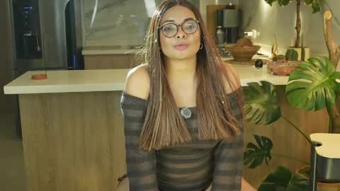 Orla online show from March 27, 2:46 am