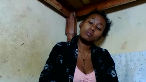 Osinaa online show from May 19, 1:56 am