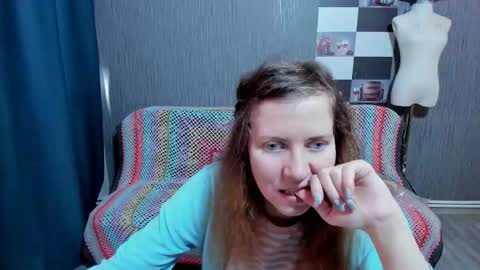 Ella online show from March 8, 7:12 am