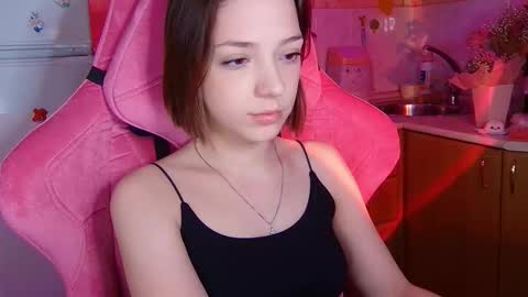 Pam online show from March 30, 6:29 pm