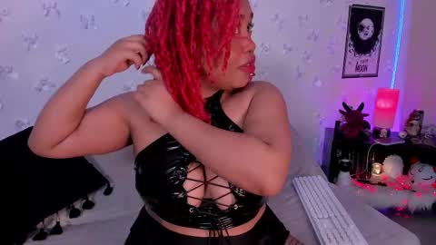 pamela online show from May 4, 5:44 am