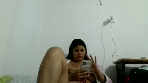 PAOLA EXCLUSIVAA online show from June 29, 5:01 pm