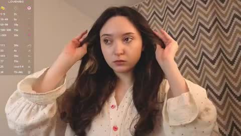 Alice online show from April 25, 1:41 pm