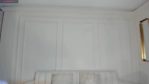 Paulina Santos  online show from March 21, 7:08 pm