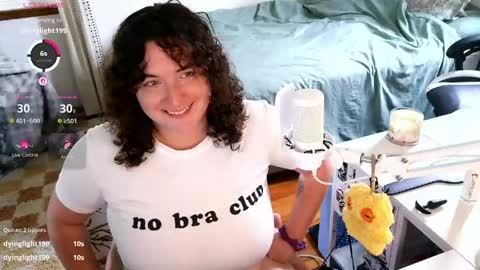 Peach Bandit online show from April 15, 3:01 pm