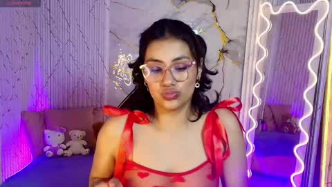 peachy_tay online show from March 4, 12:12 pm