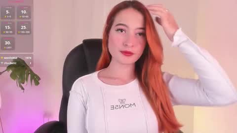 LILLY online show from December 3, 3:42 am