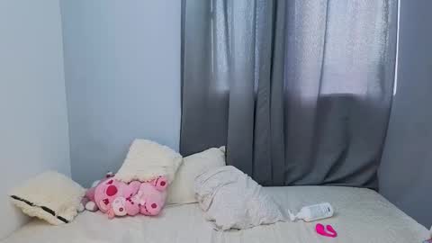 penelophe01 online show from March 21, 10:15 pm