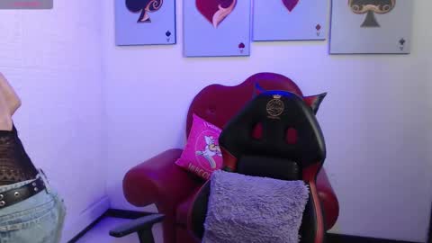 Melody online show from March 12, 2:42 pm