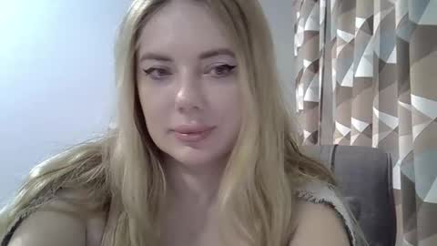 petitfee_flame online show from December 21, 11:47 am