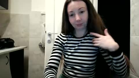 Moonie online show from February 22, 9:37 pm